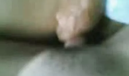 Bailey, sex không che nhật bản giúp Chloe dụ dỗ cô ấy anh
