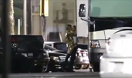 Yanks tóc vàng, Mỏ mình với ngón tay sex nhật hay không che của cô