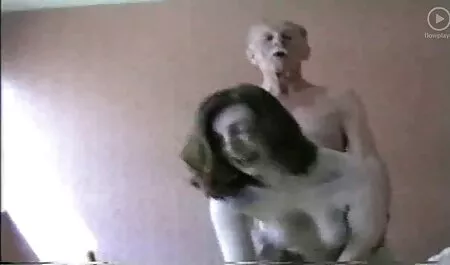 trong cổ họng của một jav nhật hd chàng béo
