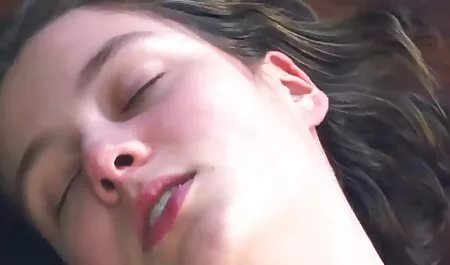 Tóc vàng, mật ong dây phim sex khong che nhật bản đồng tính