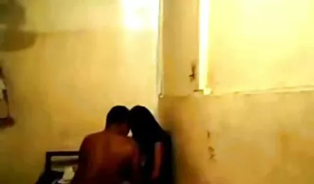 Cô gái tóc vàng đen jav nhat ban khong che